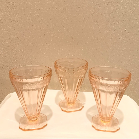 Vintage Other - 3 Art Deco pink/peach ice cream dishes